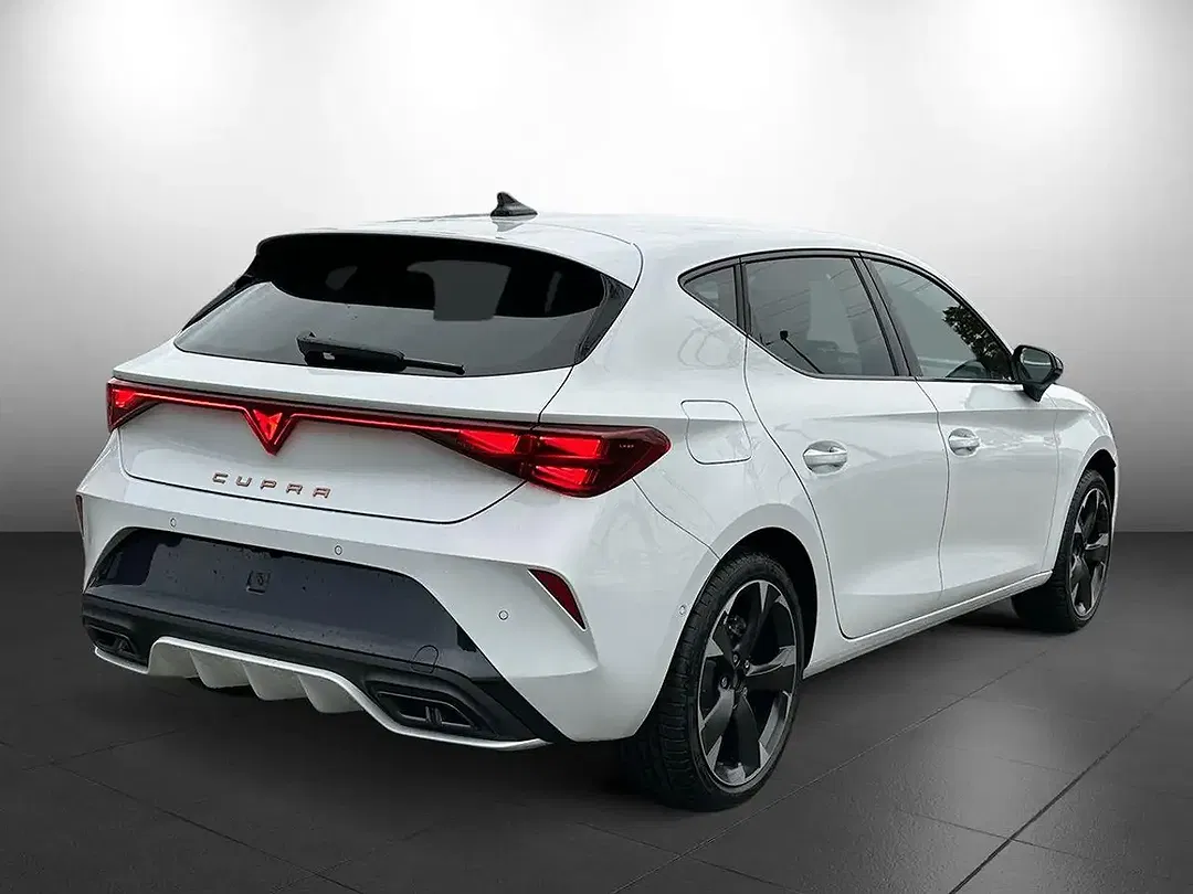 CUPRA Leon 1.5 eTSI - Thumbnail 3
