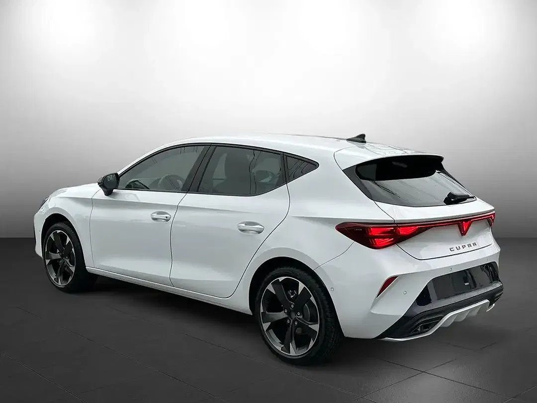 CUPRA Leon 1.5 eTSI - Thumbnail 4