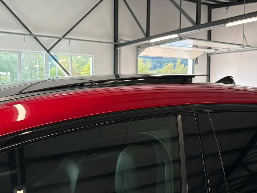 Alfa Romeo Stelvio Q4 Veloce - Thumbnail 4