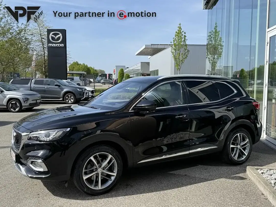 MG EHS PHEV Hybrid Luxury - Thumbnail 6