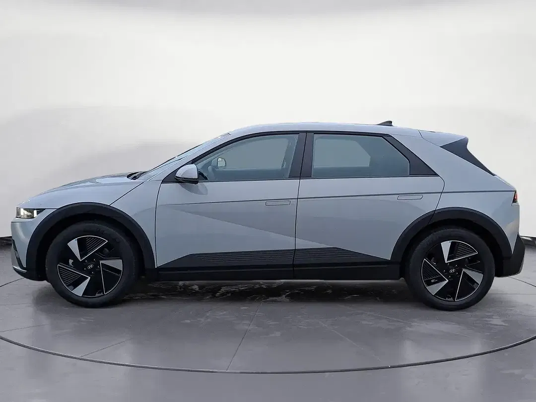 Hyundai IONIQ 5 - Thumbnail 3