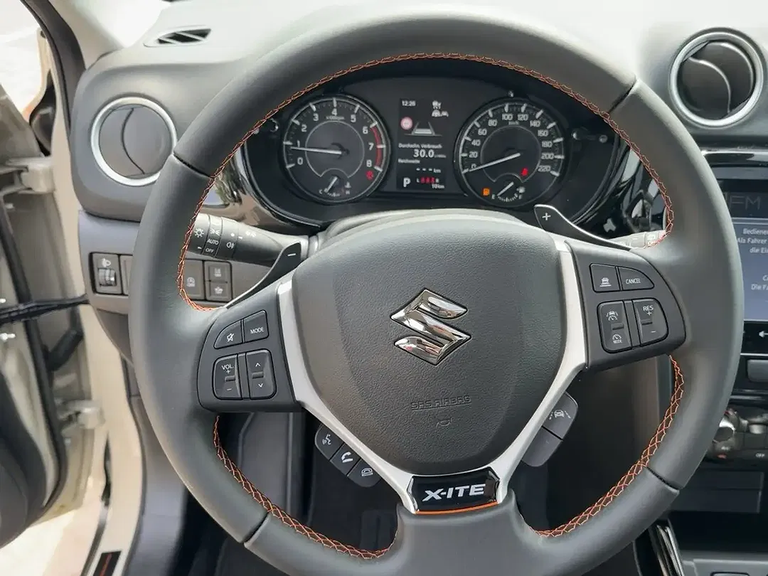 Suzuki Vitara 1.4 6AT Comfort+ - Thumbnail 11