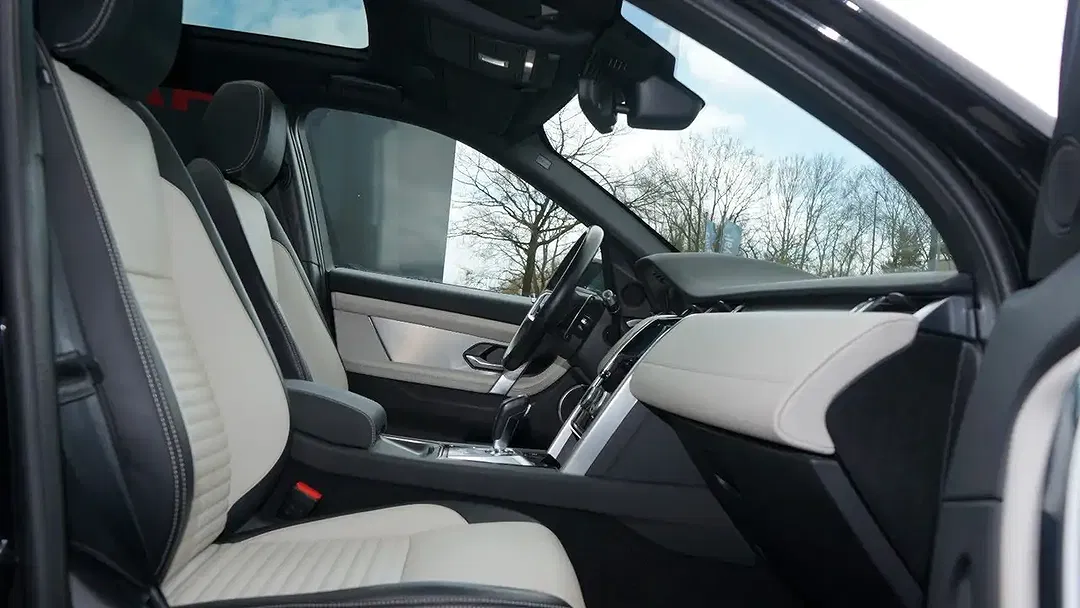 Land Rover Discovery Sport P300e 4x4 R-Dynamic S - Thumbnail 7