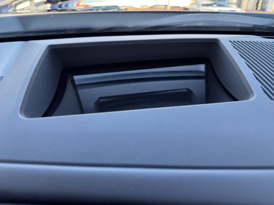 BMW i5 eDrive M Sport Pro - Thumbnail 11