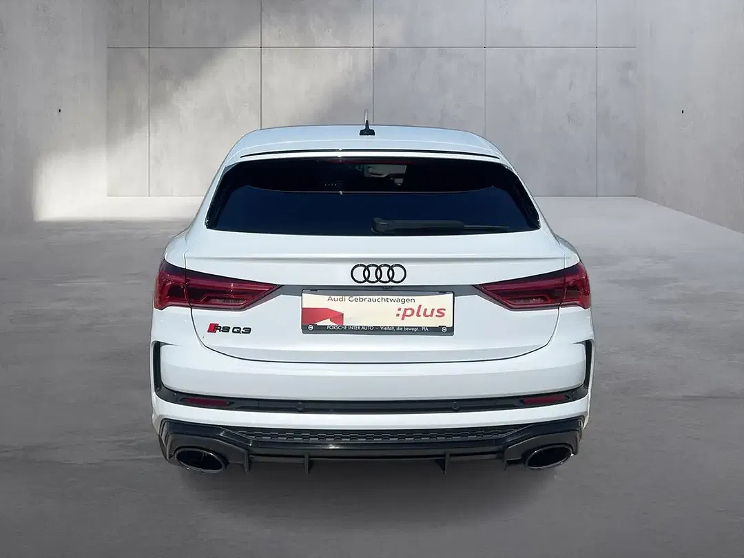 Audi RS Q3 Sportback - Thumbnail 4
