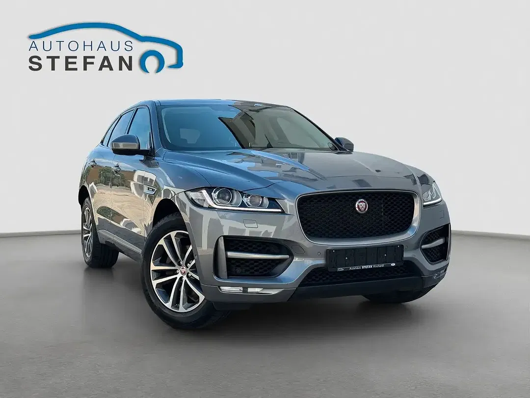 Jaguar F-Pace 25t AUT 4x4 R-Sport - foto 2