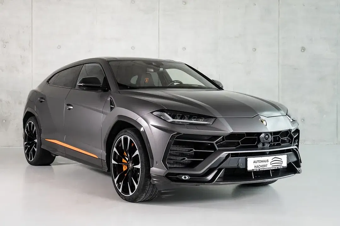 Lamborghini Urus V8 - foto 1