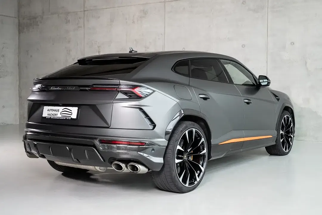 Lamborghini Urus V8 - Thumbnail 9