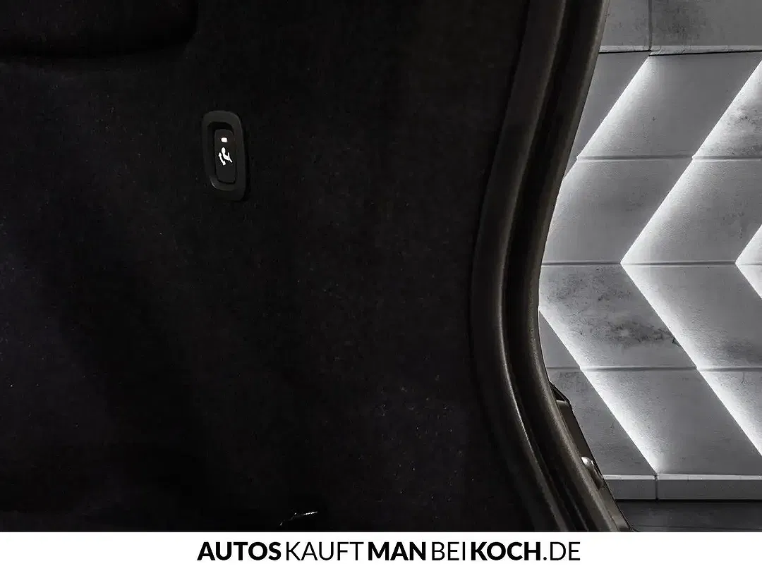 Volvo XC40 T4 Recharge - Thumbnail 12