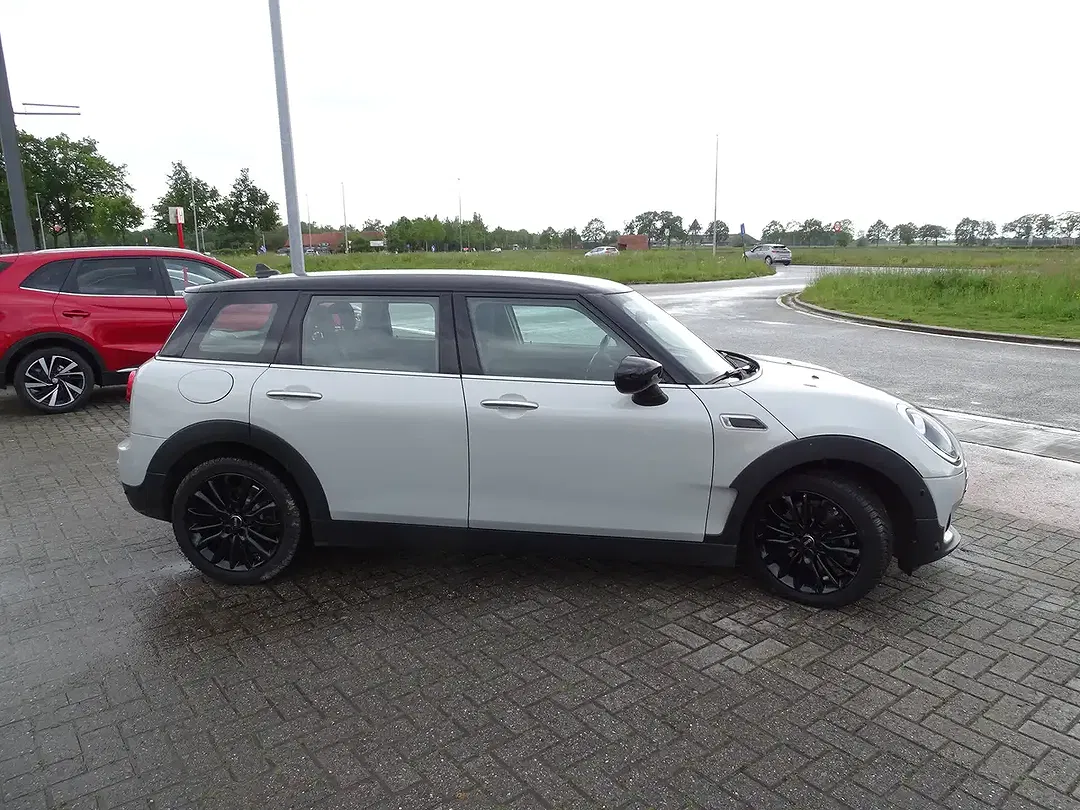 MINI Cooper Clubman 1.5 - Thumbnail 3