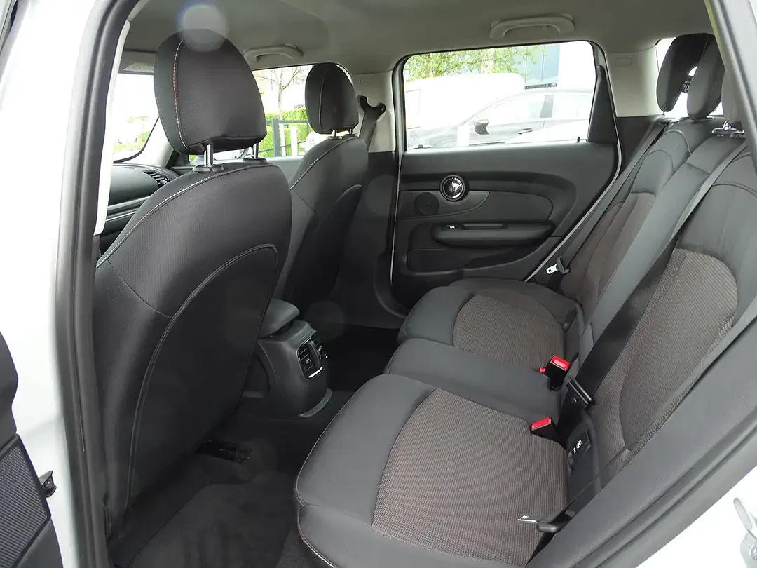 MINI Cooper Clubman 1.5 - Thumbnail 8