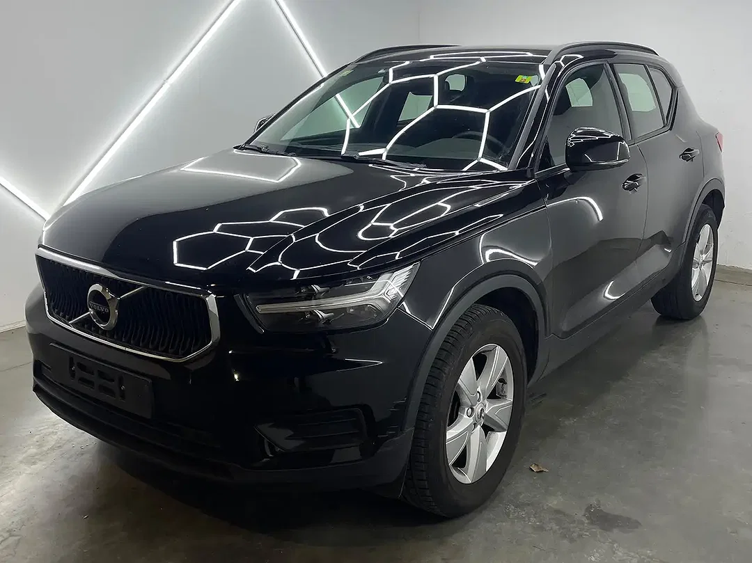 Volvo XC40 T2 1.5 Core - Afbeelding 1