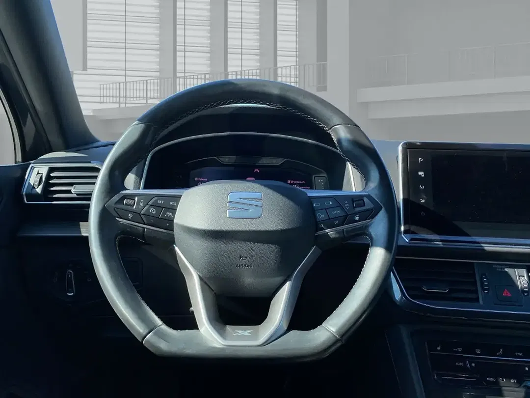 SEAT Tarraco 1.4 PHEV Xcellence - Thumbnail 9