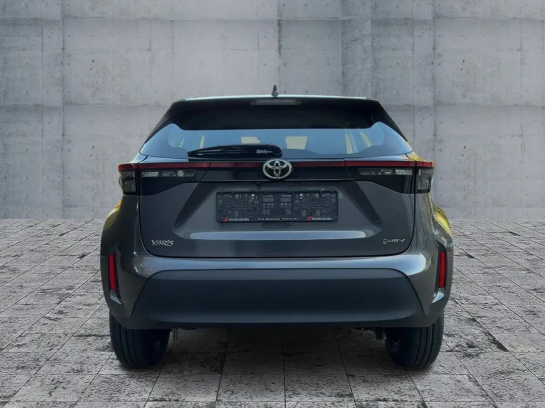 Toyota Yaris Cross 1.5 Hybrid Business Edition - Thumbnail 4