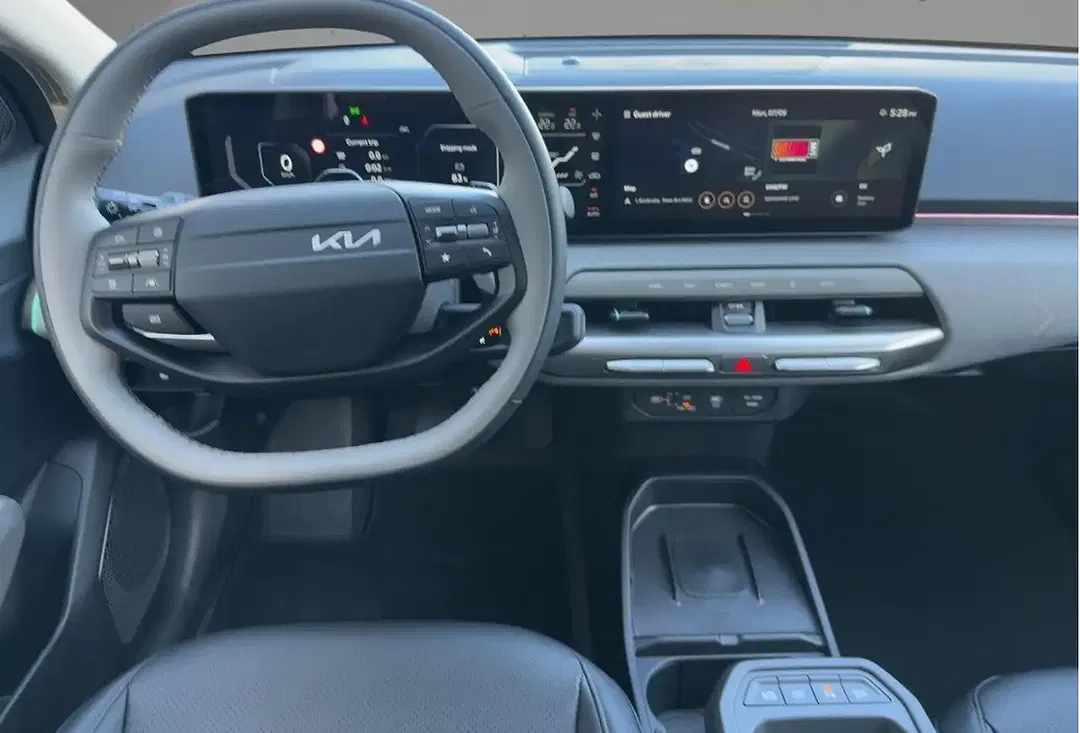 Kia EV4 81.4 kWh Earth - Thumbnail 6