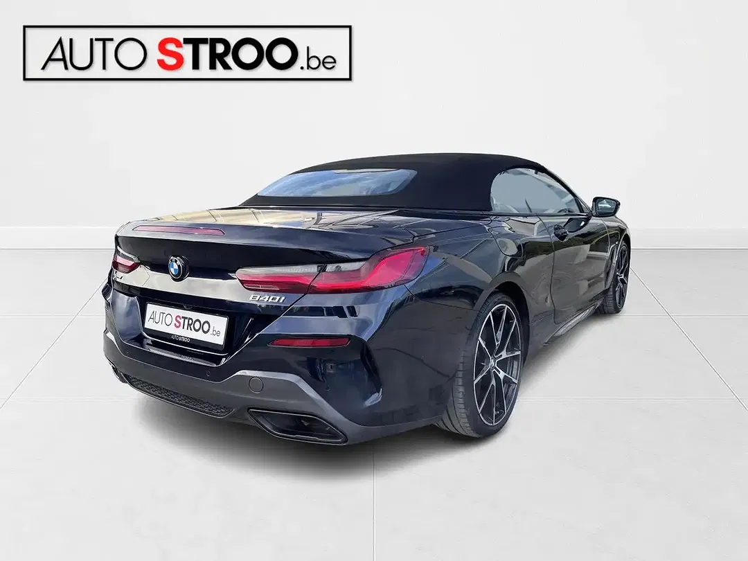 BMW 840 xDrive M Convertible - Thumbnail 4