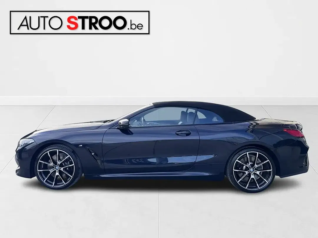 BMW 840 xDrive M Convertible - Thumbnail 7