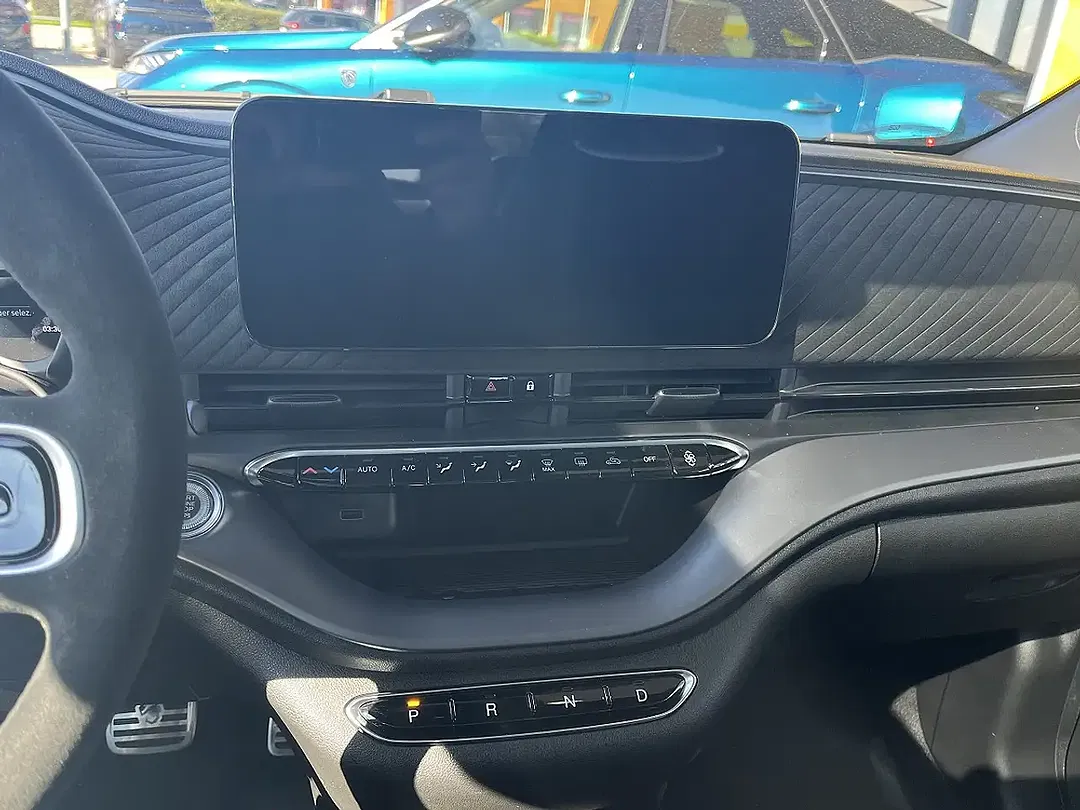 Abarth 500e Turismo - Thumbnail 6