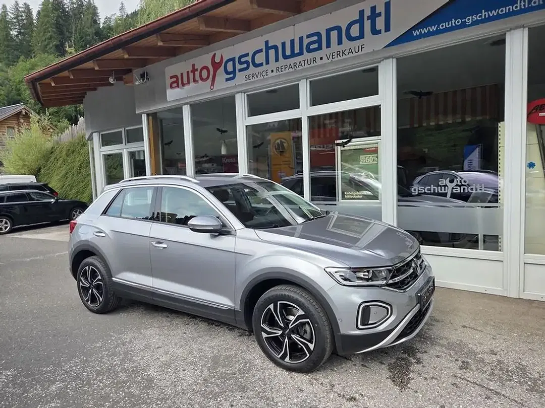 Volkswagen T-Roc 4Motion Style - Thumbnail 1