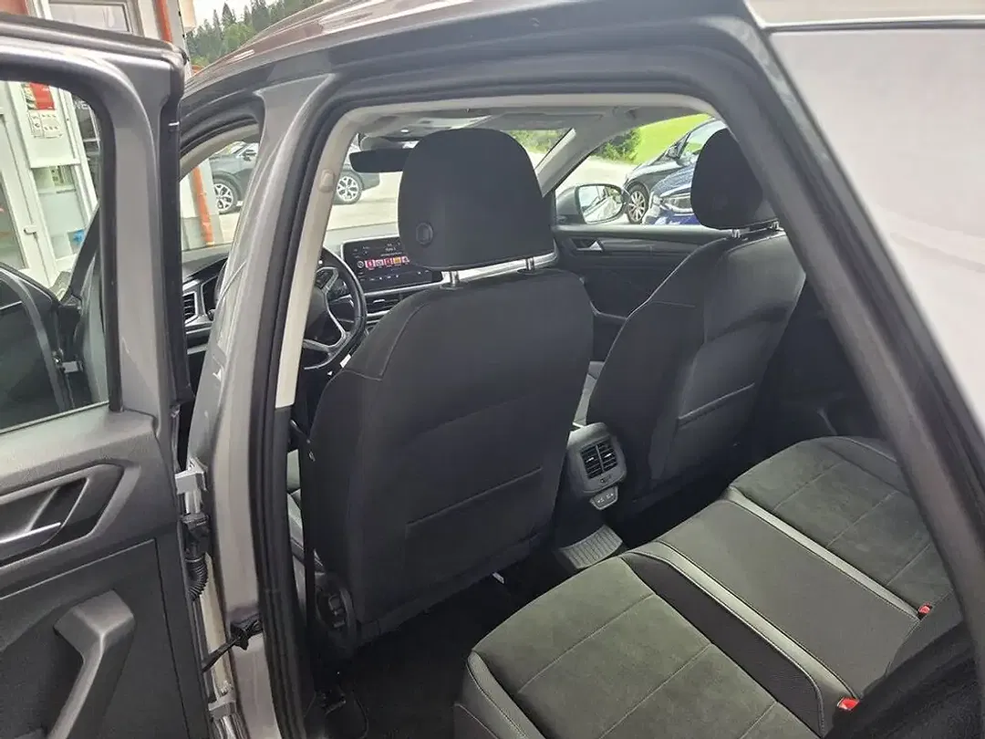 Volkswagen T-Roc 4Motion Style - Thumbnail 7
