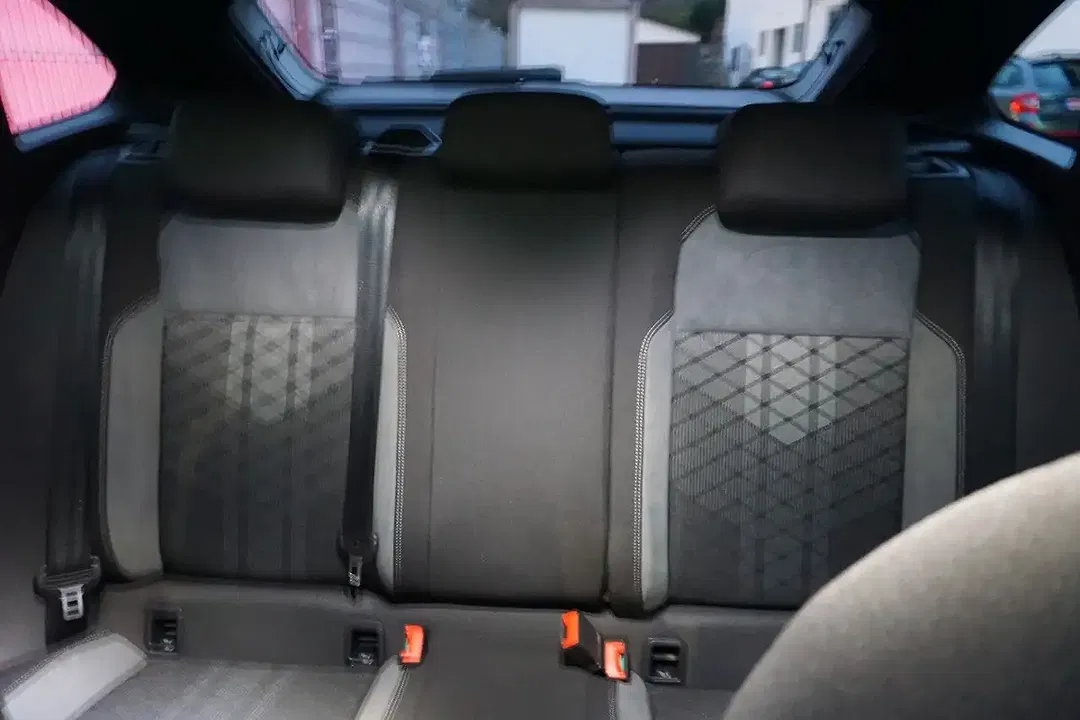 Volkswagen Taigo 1.5 TSI DSG R-Line - Thumbnail 11