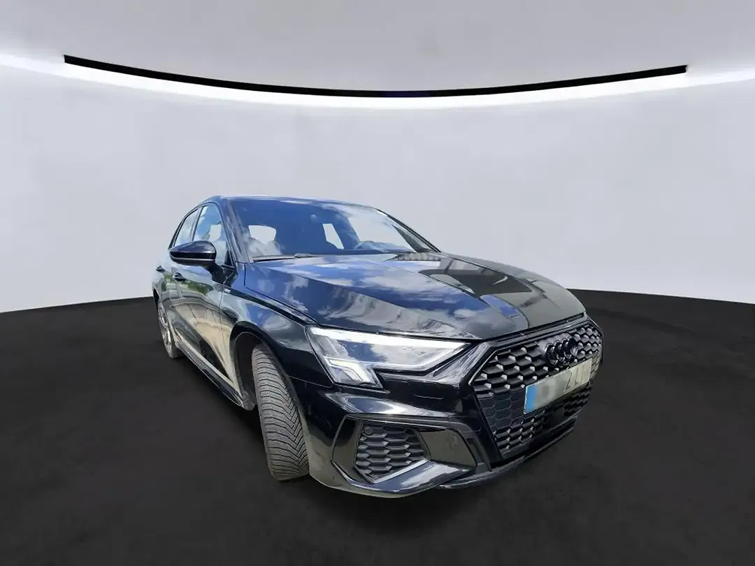 Audi A3 Sportback S line - Thumbnail 4