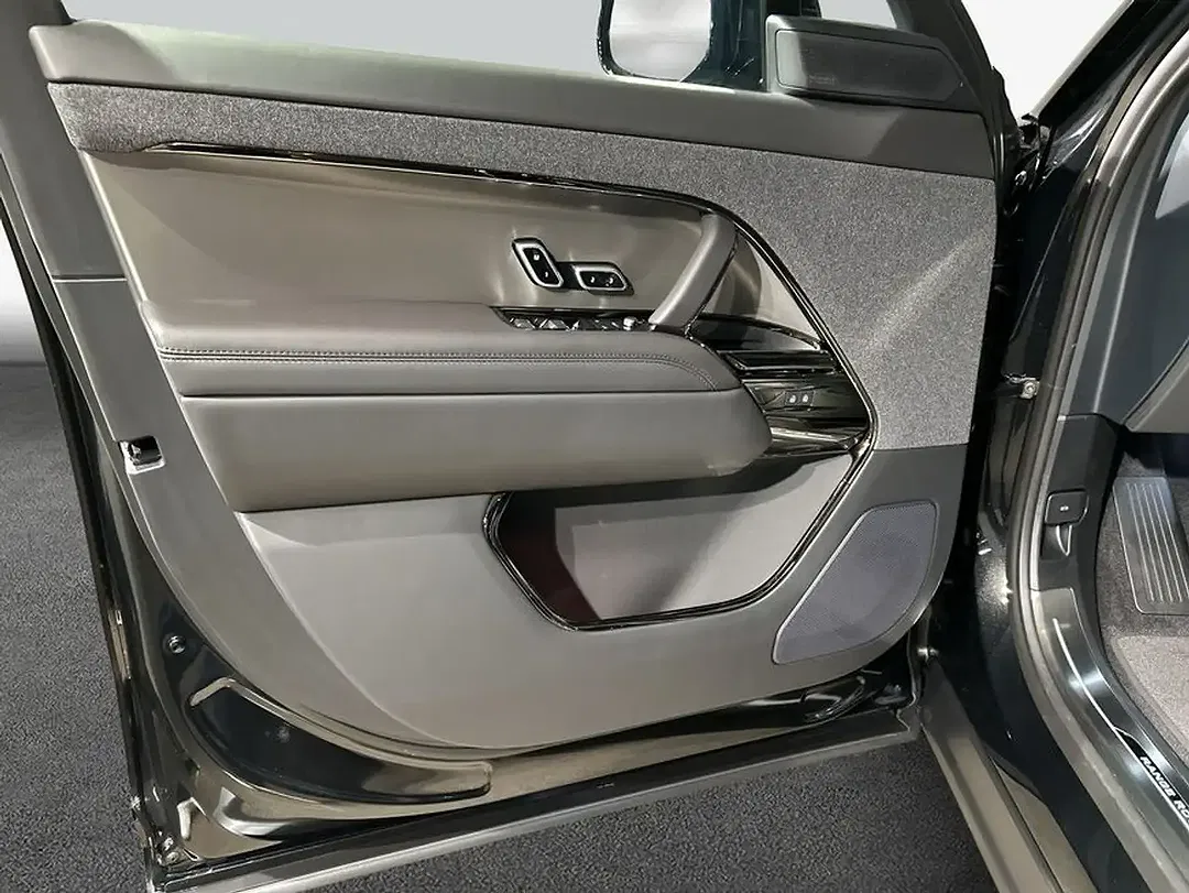 Land Rover Range Rover Sport D300 Dynamic SE - Thumbnail 13