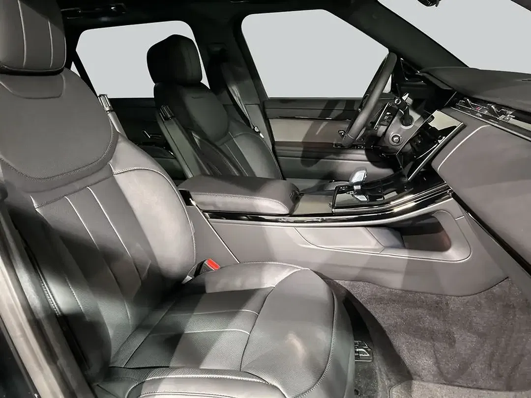 Land Rover Range Rover Sport D300 Dynamic SE - Thumbnail 3