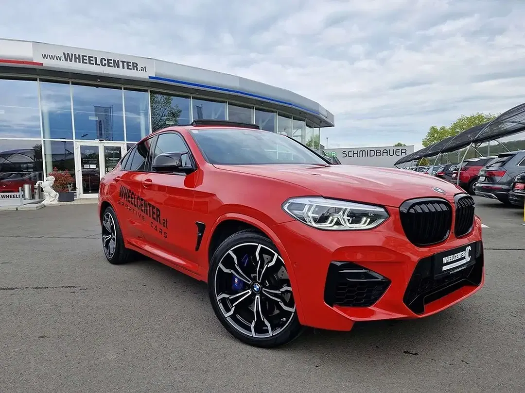 BMW X4 M Competition - Thumbnail 3