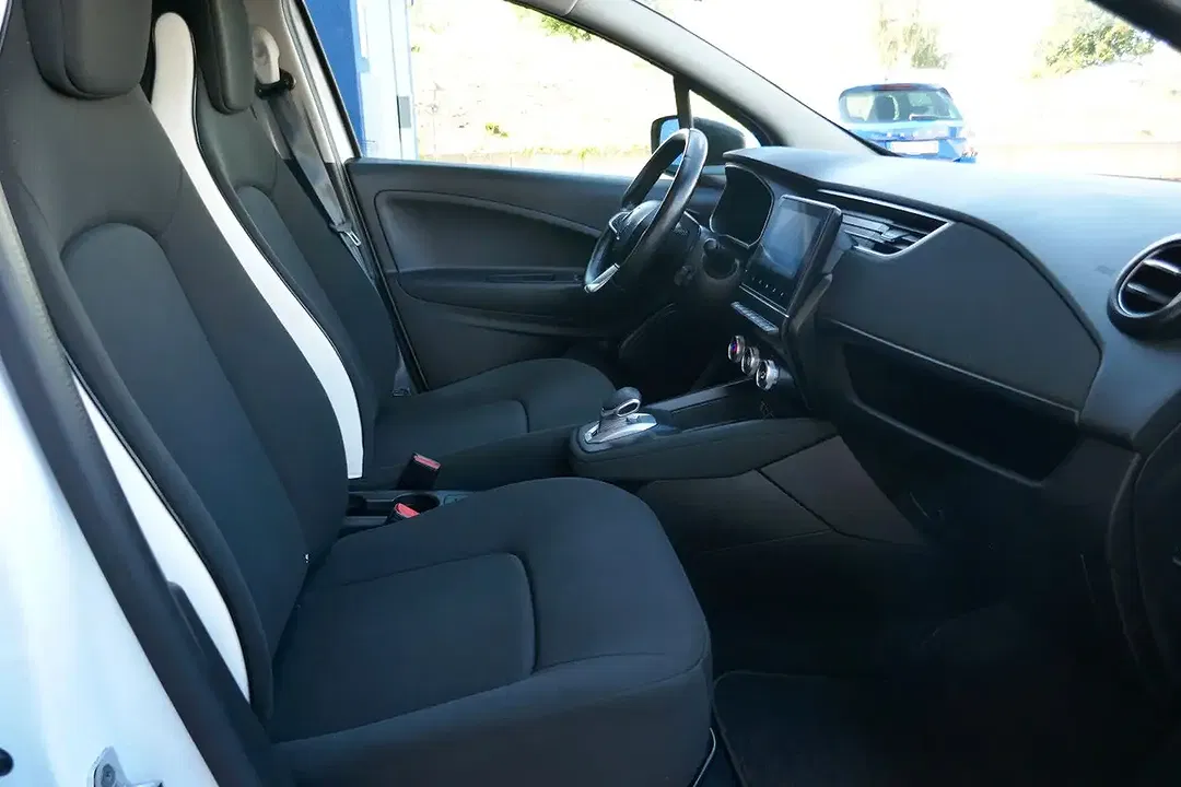 Renault ZOE Z.E. 50 - Thumbnail 14