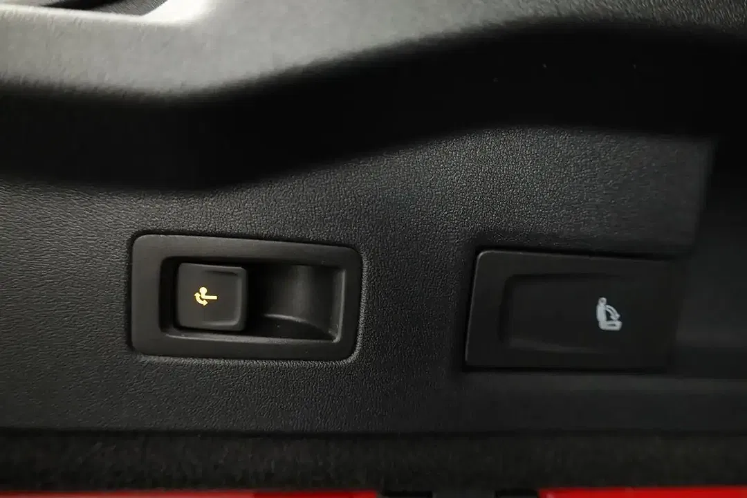 Volkswagen ID.7 Pro Black Edition - Thumbnail 13