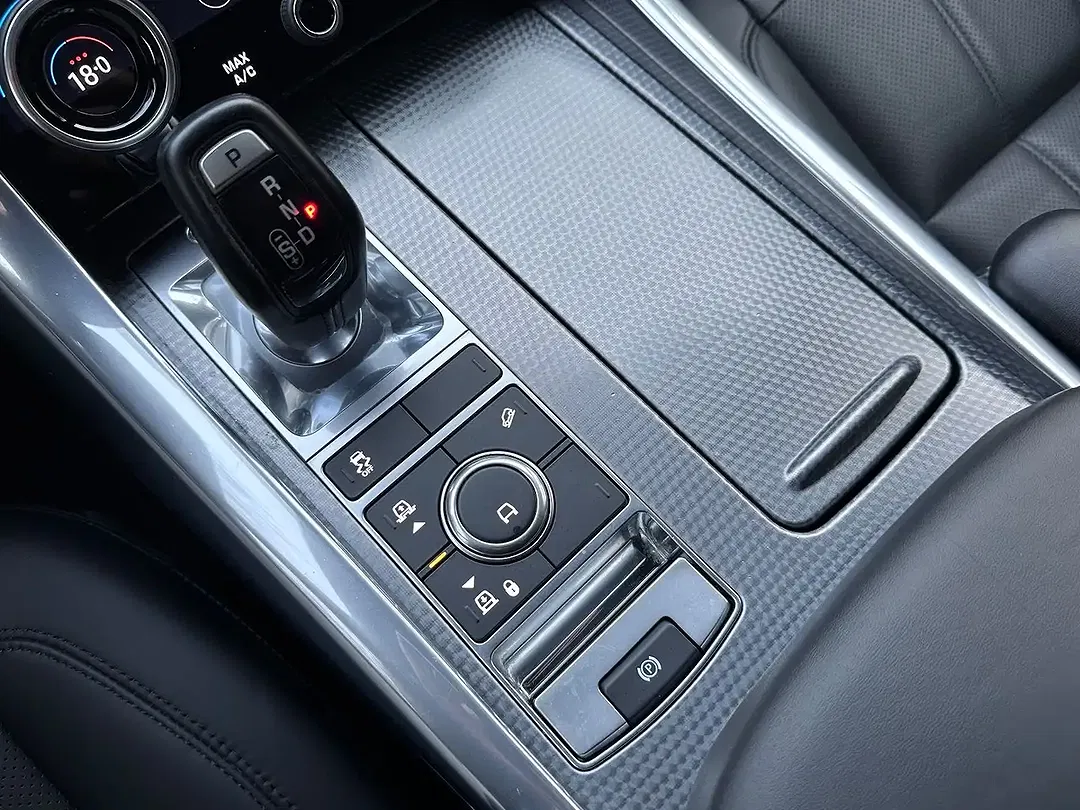 Land Rover Range Rover Sport D250 3.0 HSE - Thumbnail 10