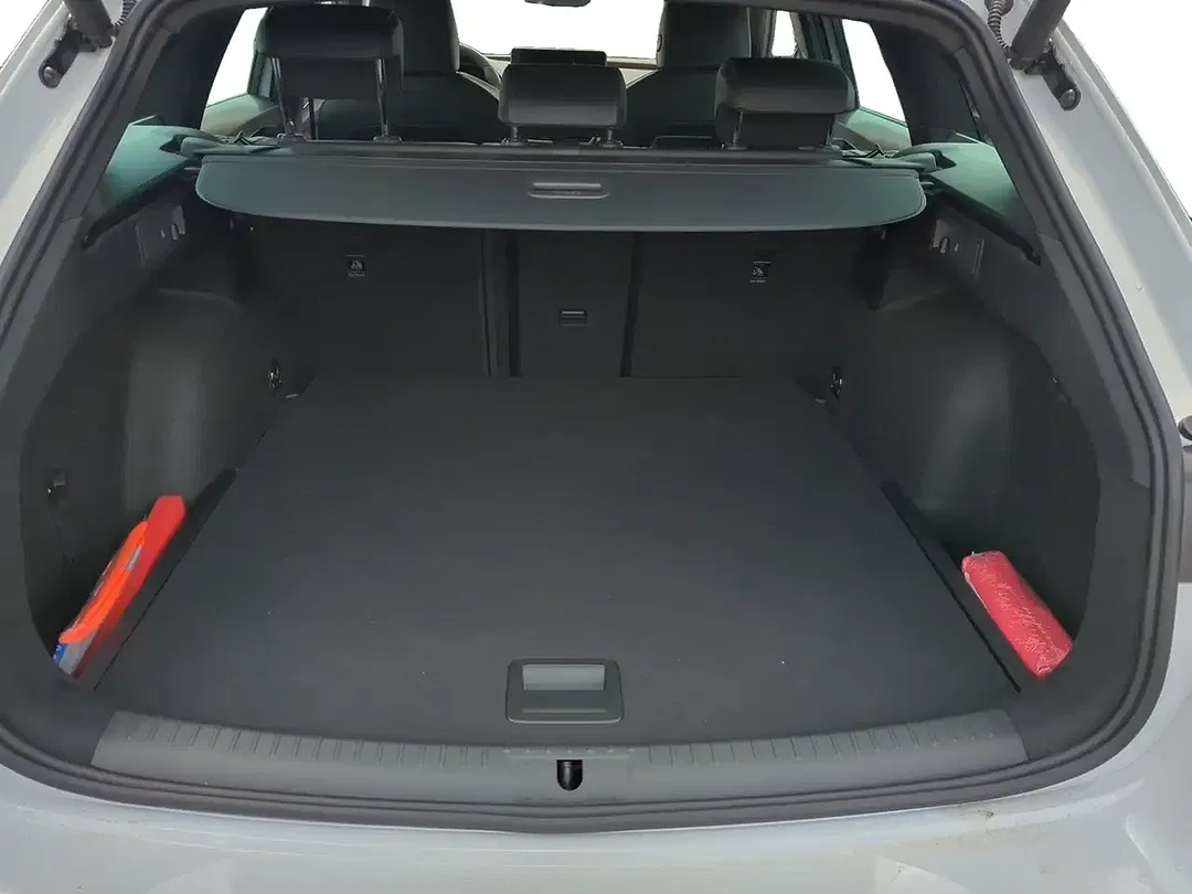 CUPRA Leon 1.5 eTSI DSG Sportstourer - Thumbnail 6