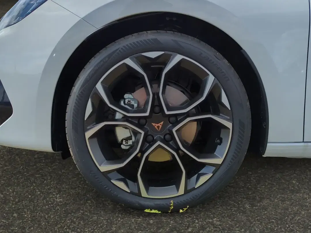 CUPRA Leon 1.5 eTSI DSG Sportstourer - Thumbnail 7