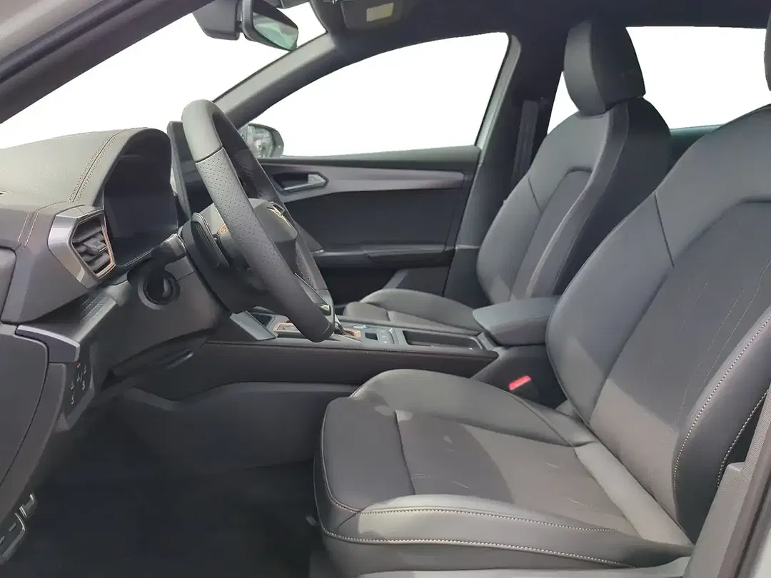 CUPRA Leon 1.5 eTSI DSG Sportstourer - Thumbnail 8