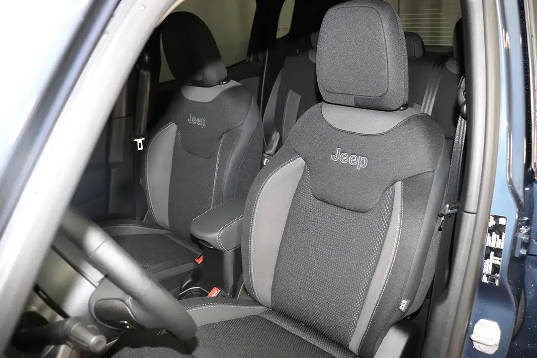 Jeep Renegade 1.5 T4 e-Hybrid Limited - Thumbnail 9