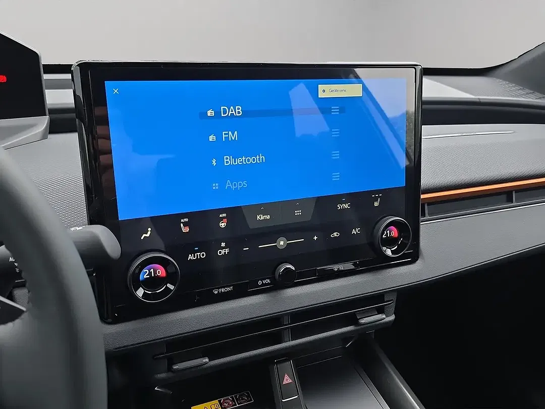 Subaru Uncharted AWD Platinum - Thumbnail 13