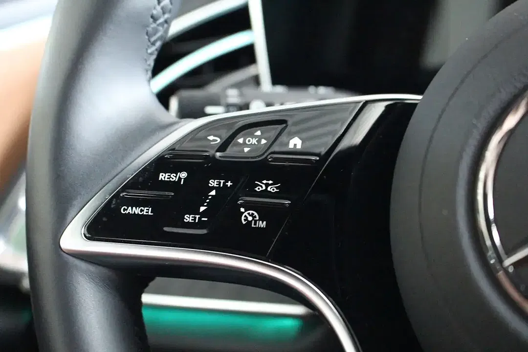 Mercedes-Benz E 220 4MATIC Avantgarde - Thumbnail 11