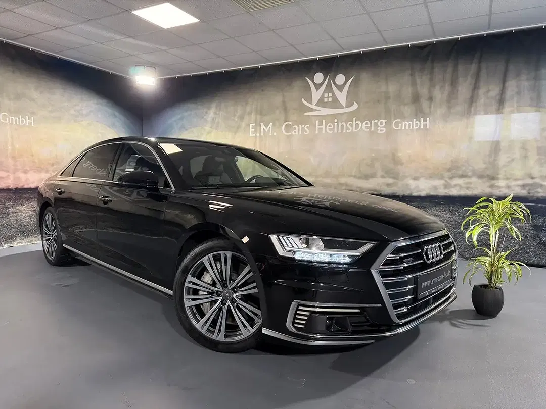 Audi A8 60 TFSI e quattro - foto 1