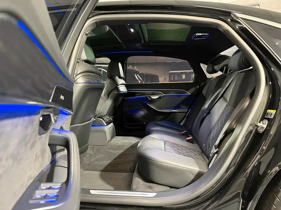 Audi A8 60 TFSI e quattro - foto 15