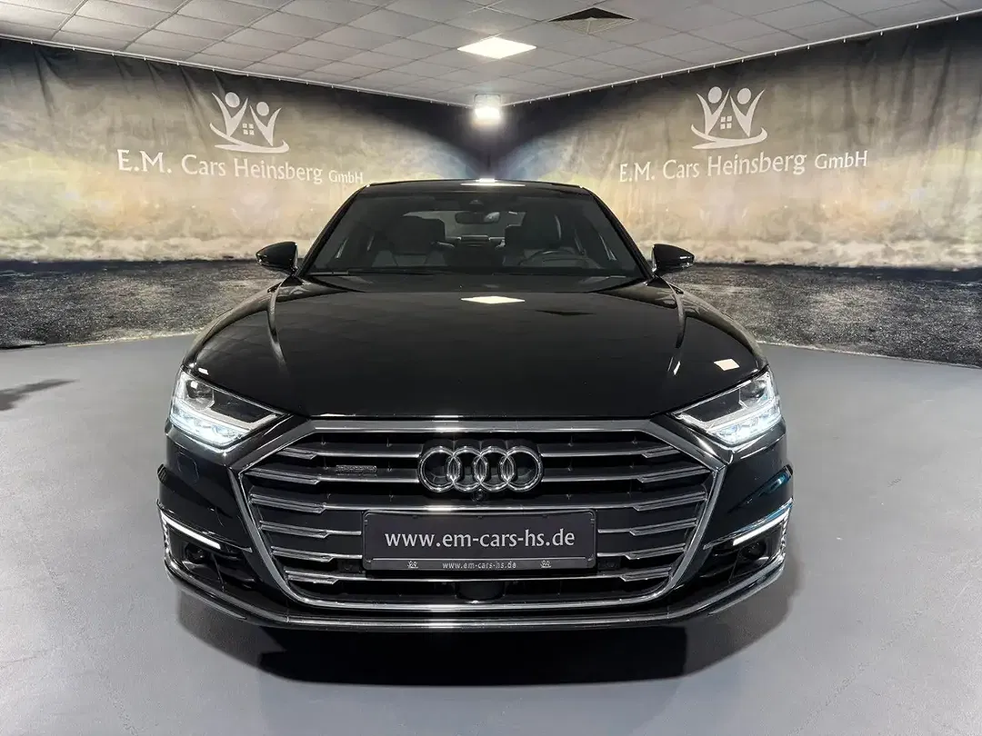 Audi A8 60 TFSI e quattro - foto 2