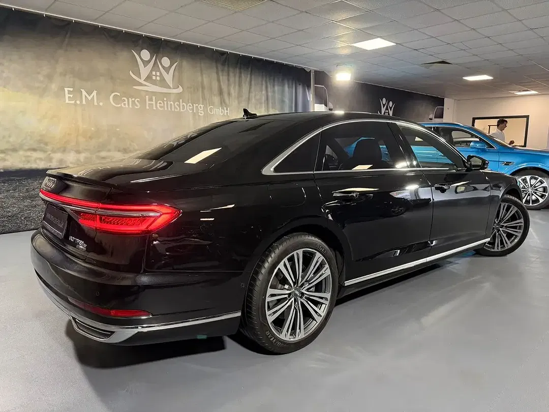 Audi A8 60 TFSI e quattro - Thumbnail 4