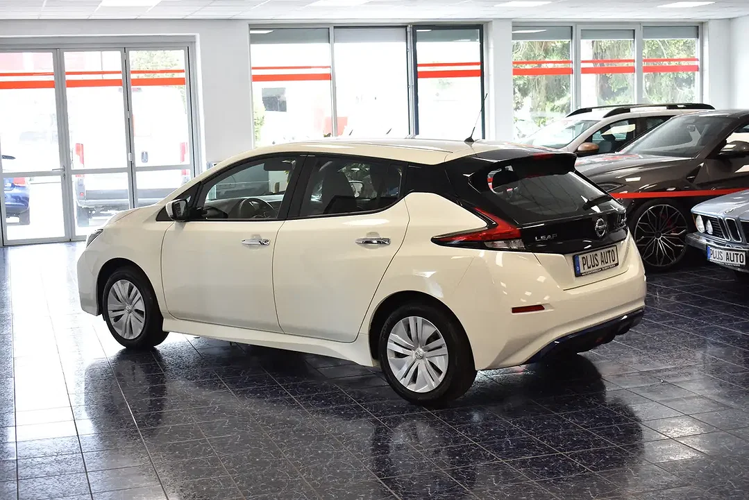 Nissan Leaf - Afbeelding 1