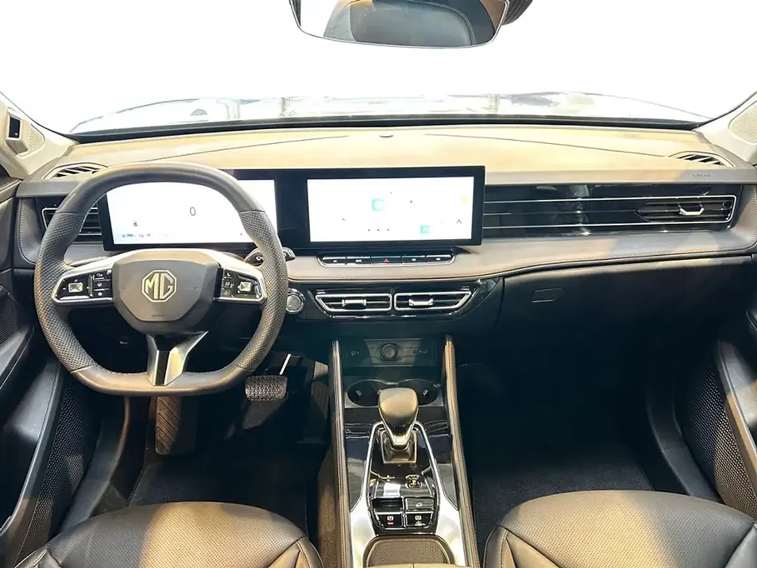 MG HS PHEV AUT Luxury - foto 14