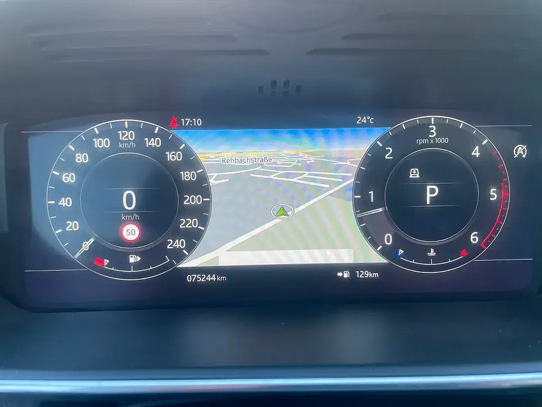 Land Rover Range Rover Sport - Thumbnail 11