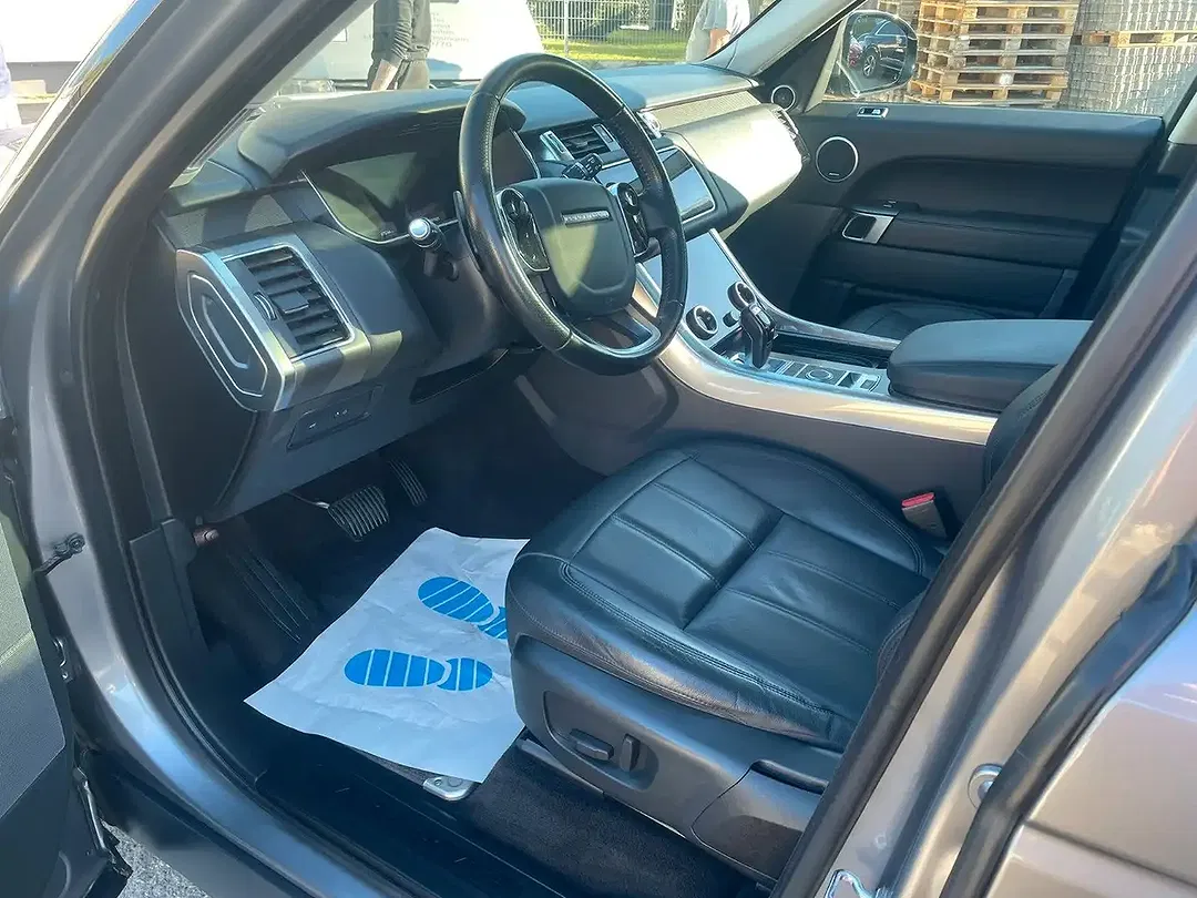 Land Rover Range Rover Sport - Thumbnail 5