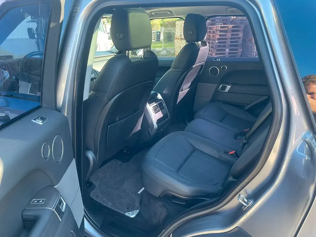 Land Rover Range Rover Sport - Thumbnail 7