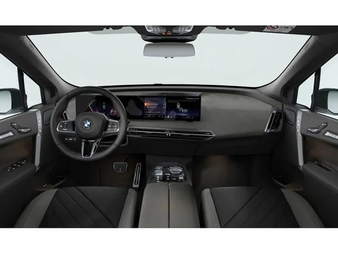 BMW iX xDrive M - Thumbnail 4