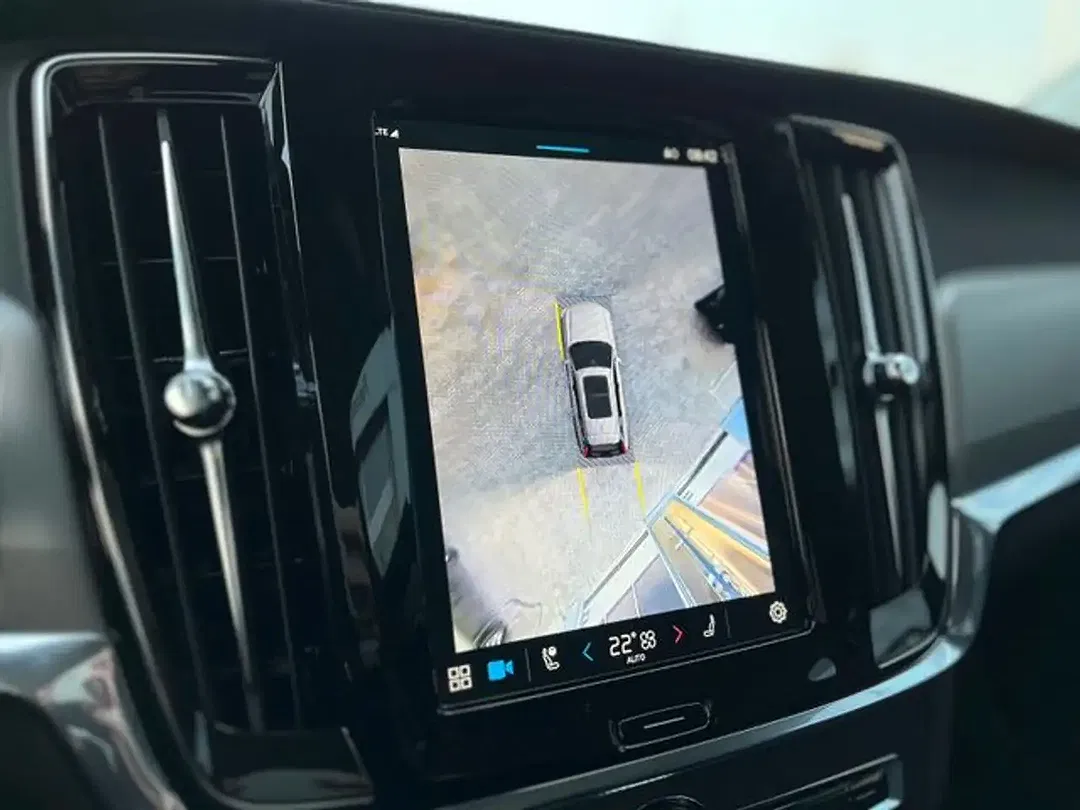 Volvo V90 T6 AWD Ultra Dark - Thumbnail 13