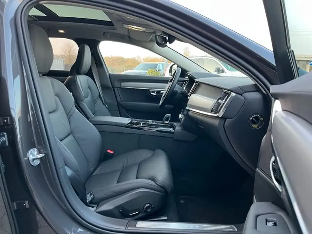 Volvo V90 T6 AWD Ultra Dark - Thumbnail 7
